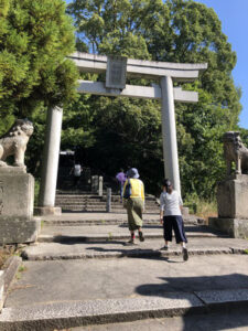 鳥居と石段